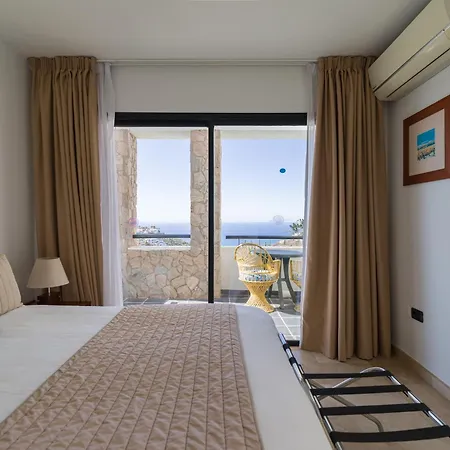 Mirador Del Mar Villa *